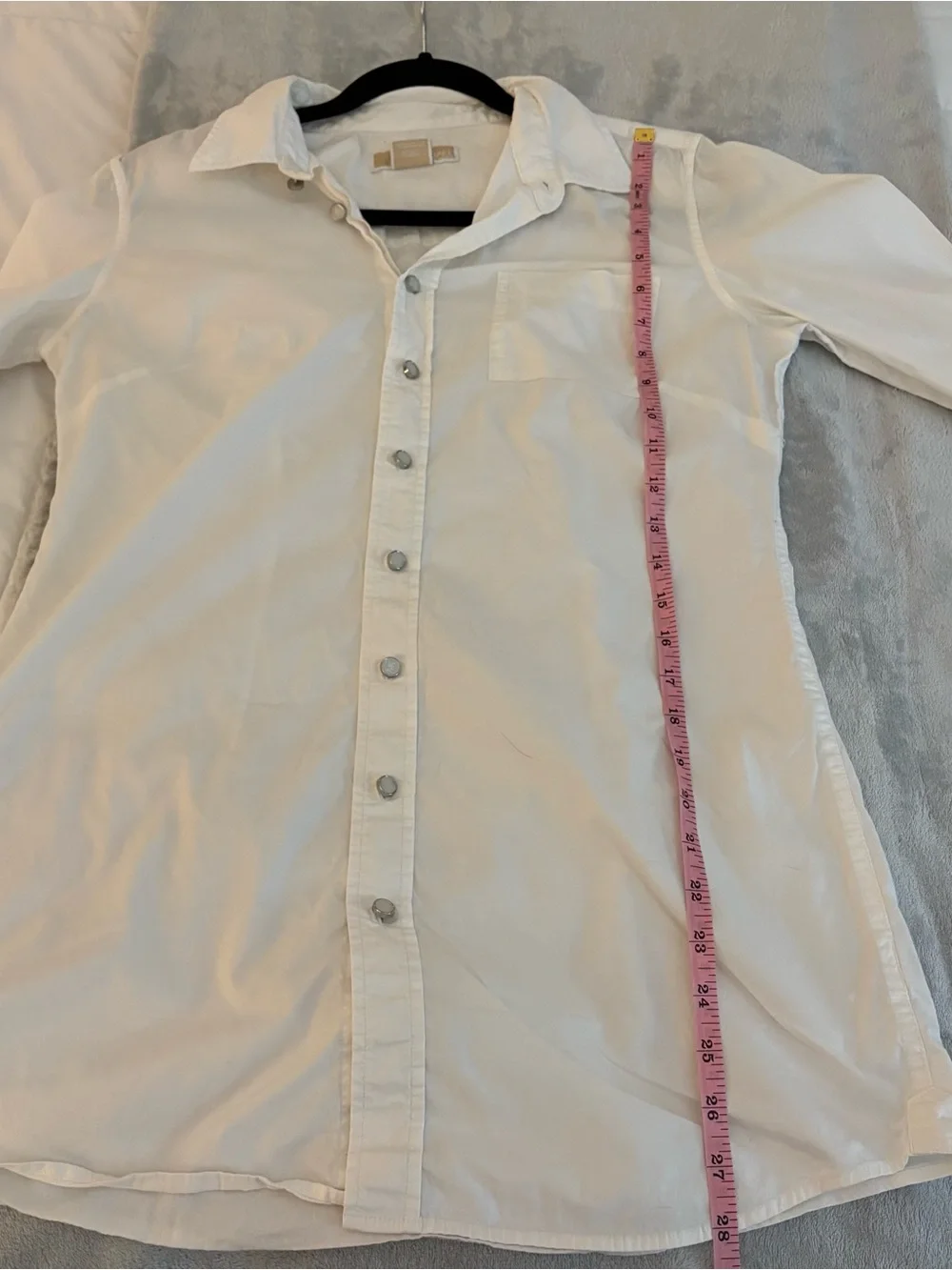Michael Michael Kors Women’s Classic White Cotton Button-Down Shirt